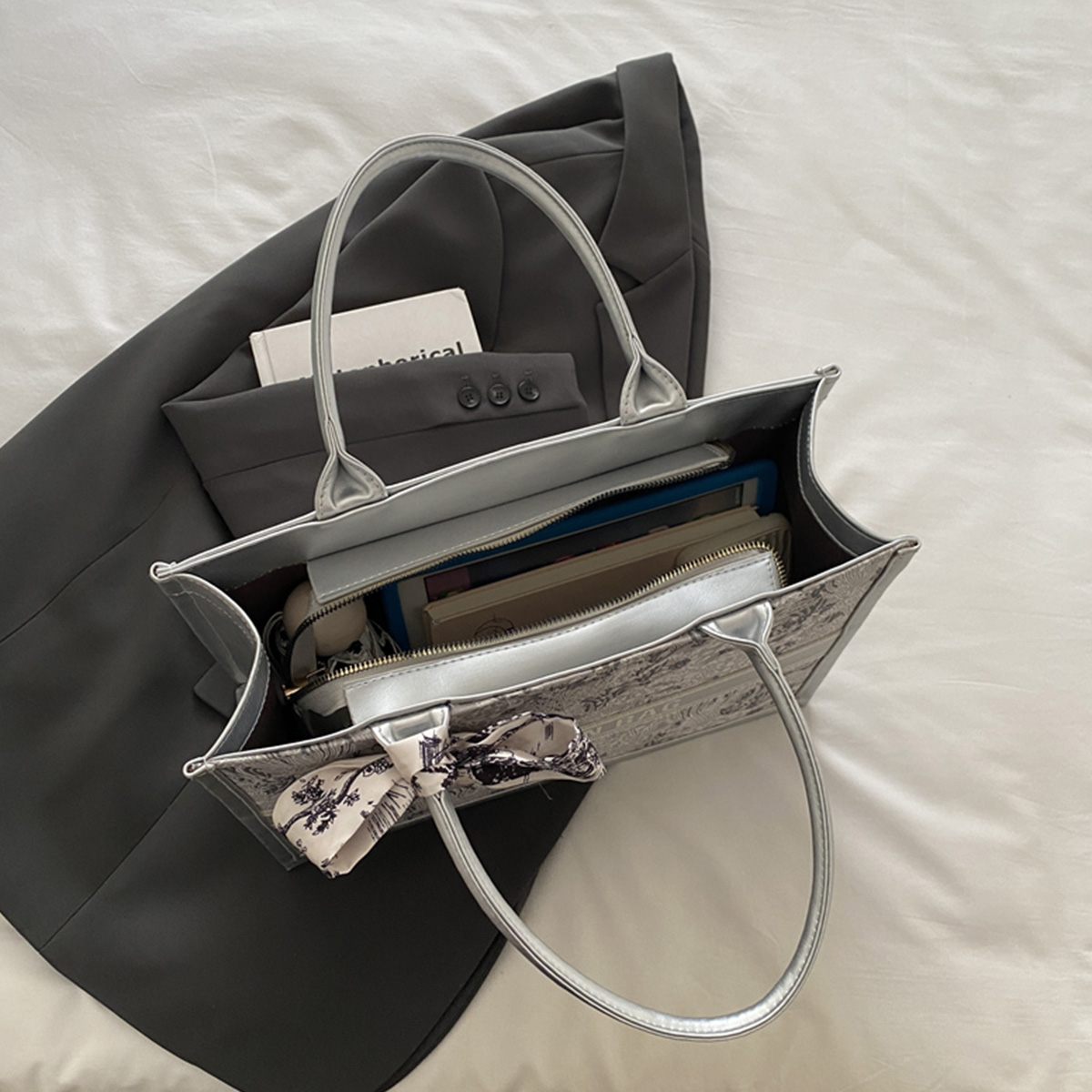 Luxury Elegant Women Tote Bag  - Luxury Tote Bags With Zipper ulasan dan harga