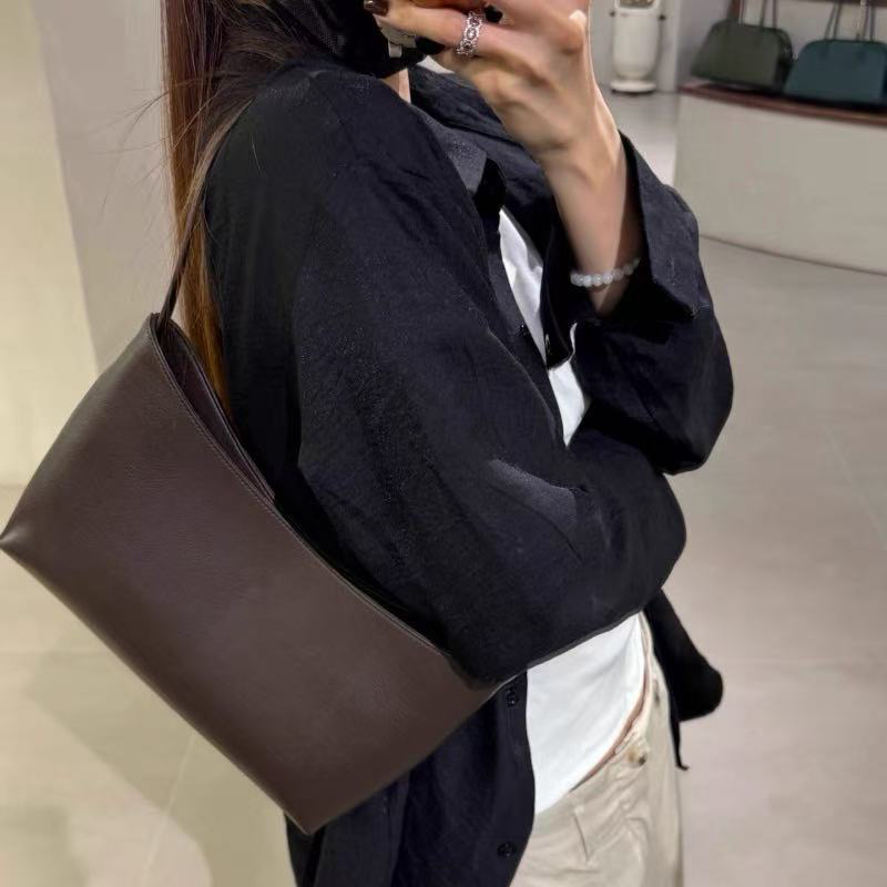 Fashion Smiley-Mouth Shoulder  - Luxury Bags Store ulasan dan harga
